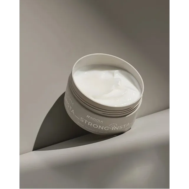 Indola Blonde Expert InstaStrong Treatment– Tratament Reparator Intens pentru Păr Blond Degradat cu Tehnologie
