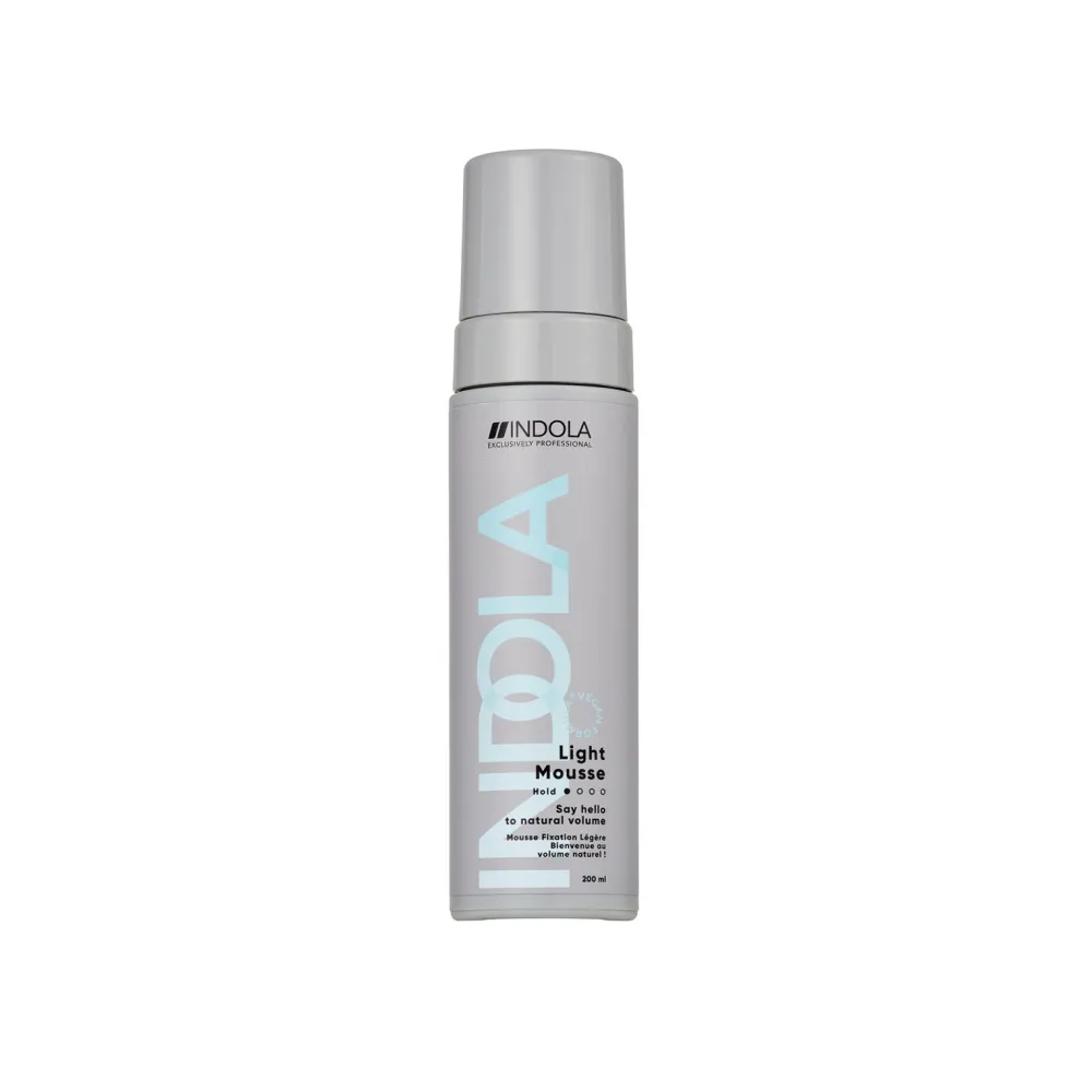 Indola Light Mousse 200ml – Spumă Profesională pentru Volum Ușor Fixare Flexibilă și Protecție Termică - Păr