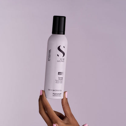 Alfaparf Milano Style&Care Spumă de Coafat cu Fixare Puternică 250ml