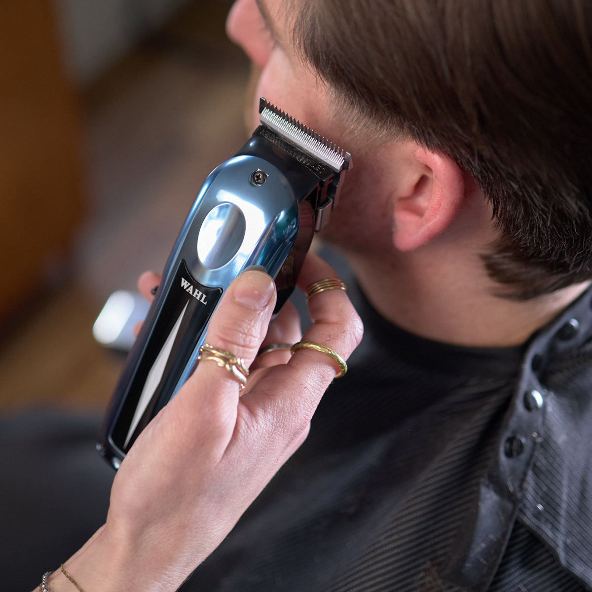 Wahl Super Taper X™ – Mașină de tuns profesională cu motor rotativ și lamă T-Shape, autonomie 100 min RESIGILAT