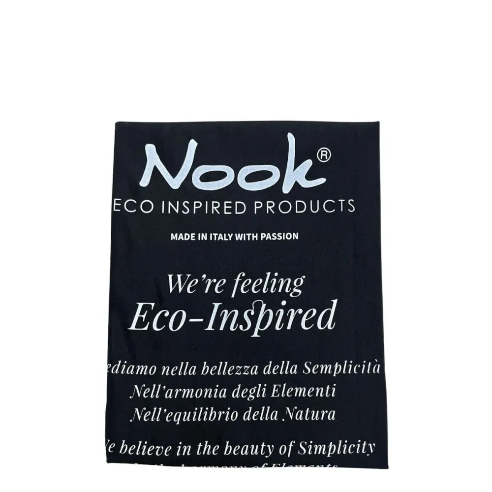 Nook Pelerina neagra